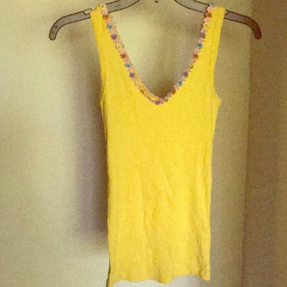 Yellow tank top with floral V-Neck